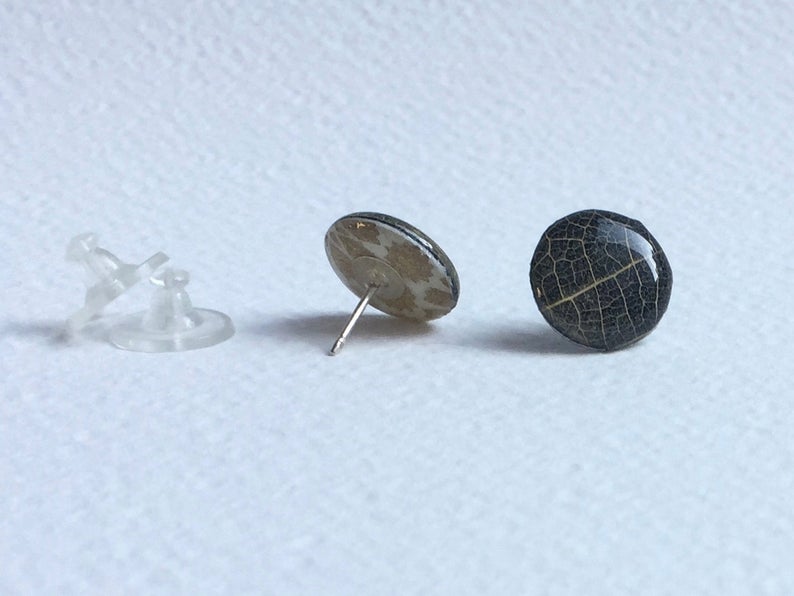 Leaf Stud Earrings-Medium