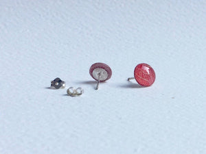Leaf Stud Earrings-Small