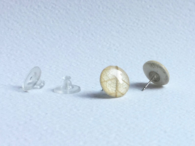Leaf Stud Earrings-Medium